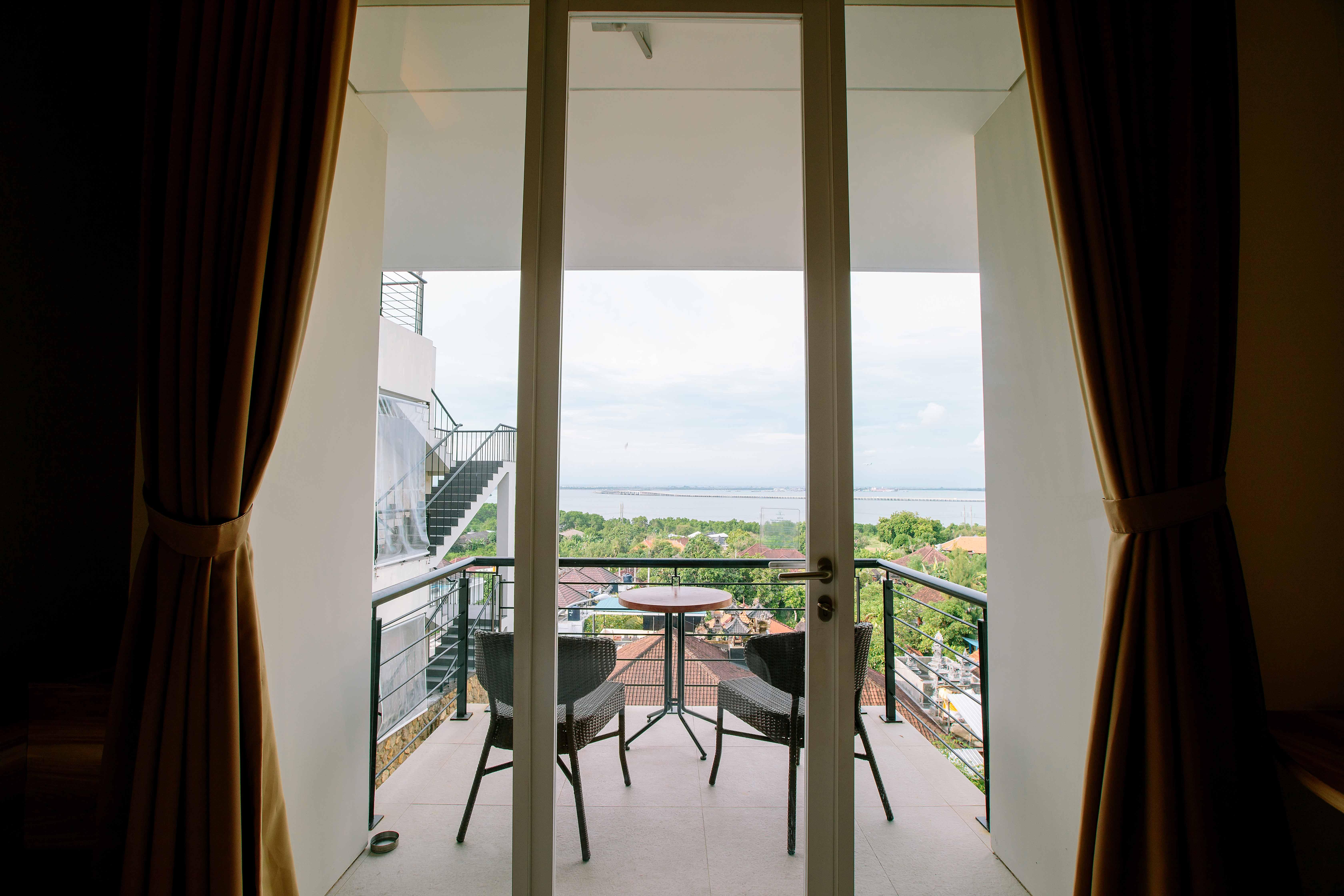Mahogany Hotel Nusa Dua  Exterior photo